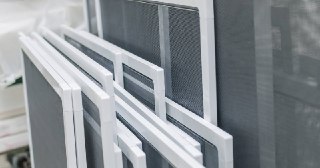 Москитные сетки на пластиковые окна Сергиев Посад купить по цене от 933 руб.